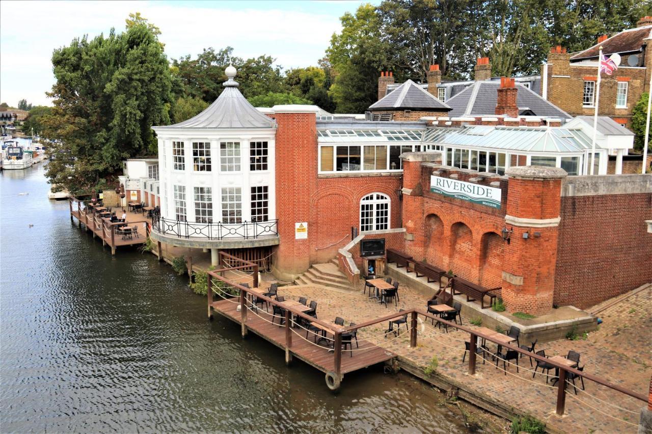 شقة Molesey  في Hampton Court - The Kings Rest المظهر الخارجي الصورة